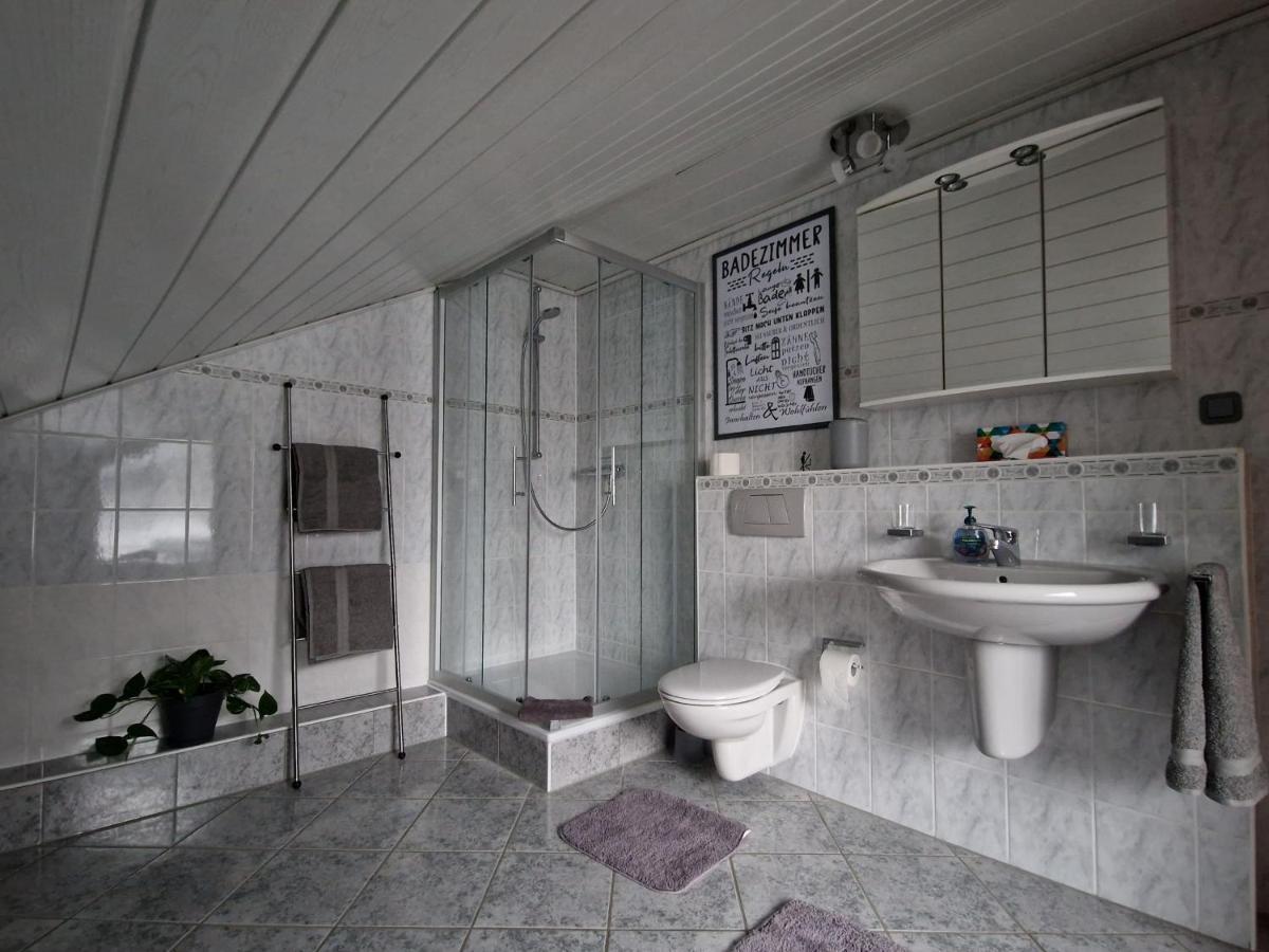 Ferienwohnung Arnsberger Wald เมอเนอเซ ภายนอก รูปภาพ